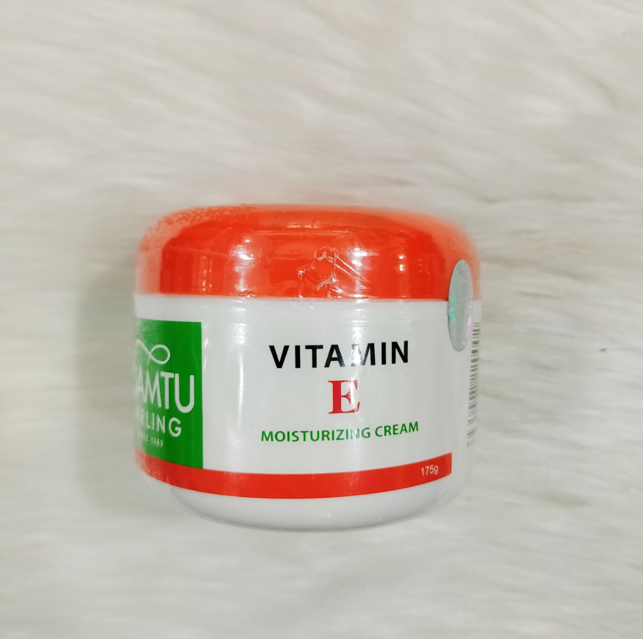 [HCM]Kem Giữ Ẩm massage mặt Vitamin E Darling 175g