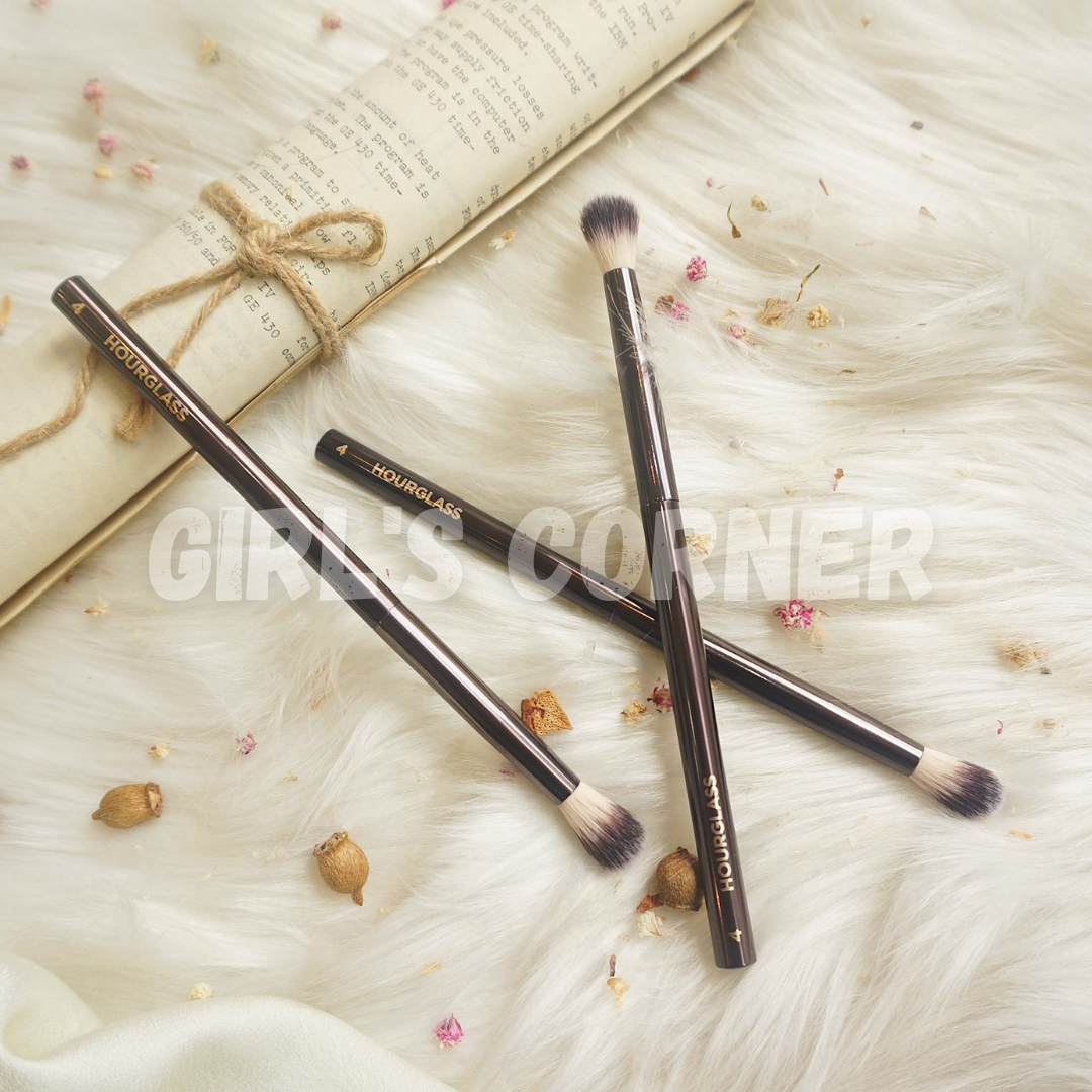 [HCM]Cọ blend mắt Hourglass N.4