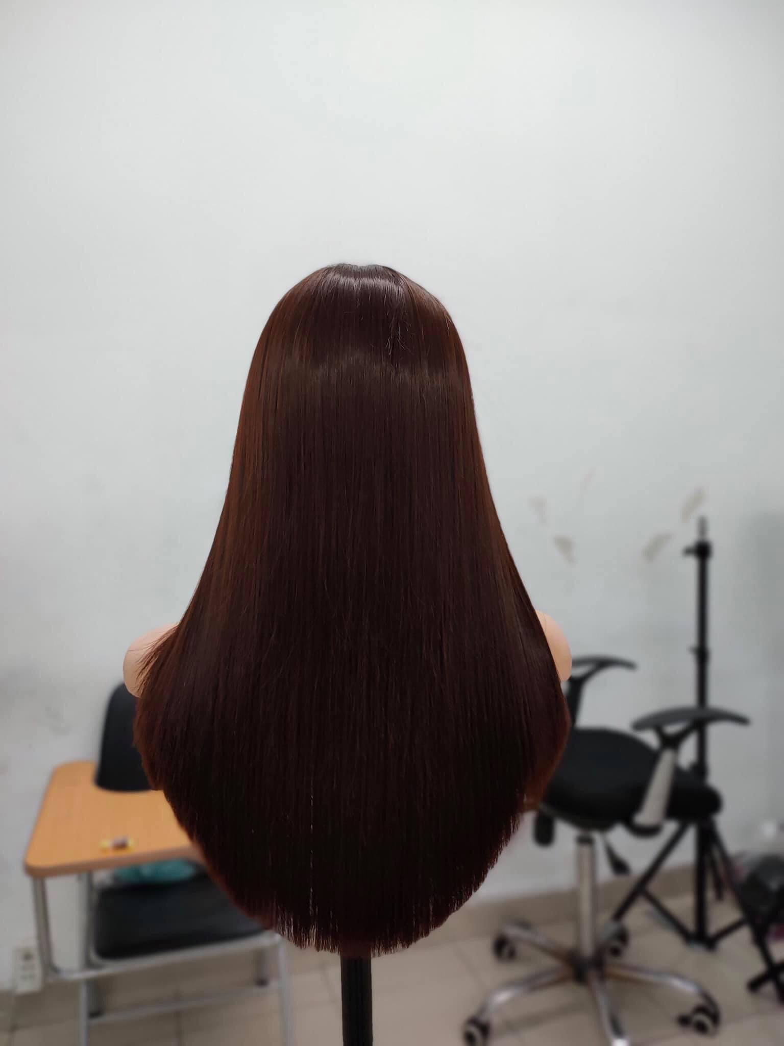 Đầu manocanh học tóc