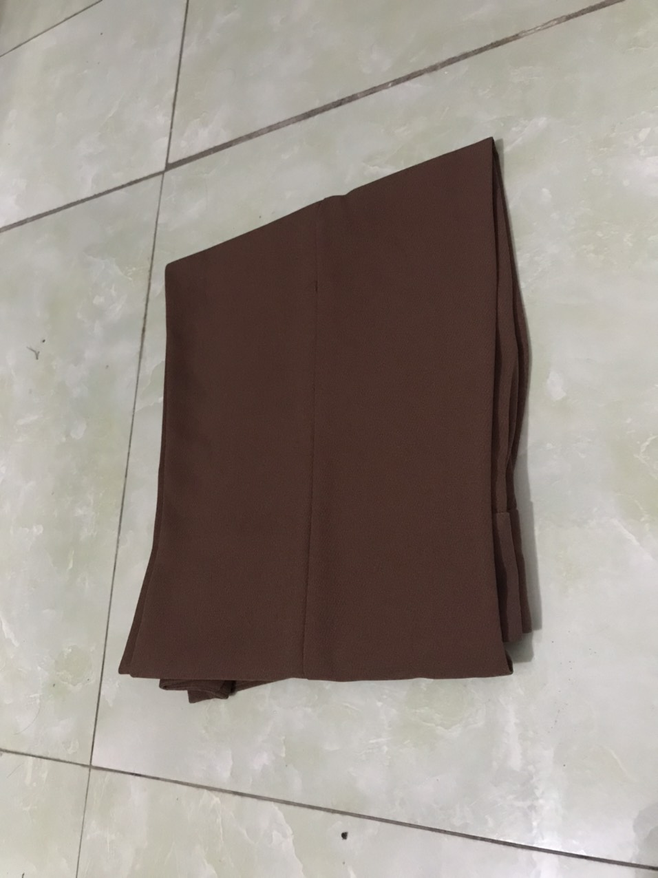 Quần ống suông lưng cao, Cạp cao 7cm 2 khuy