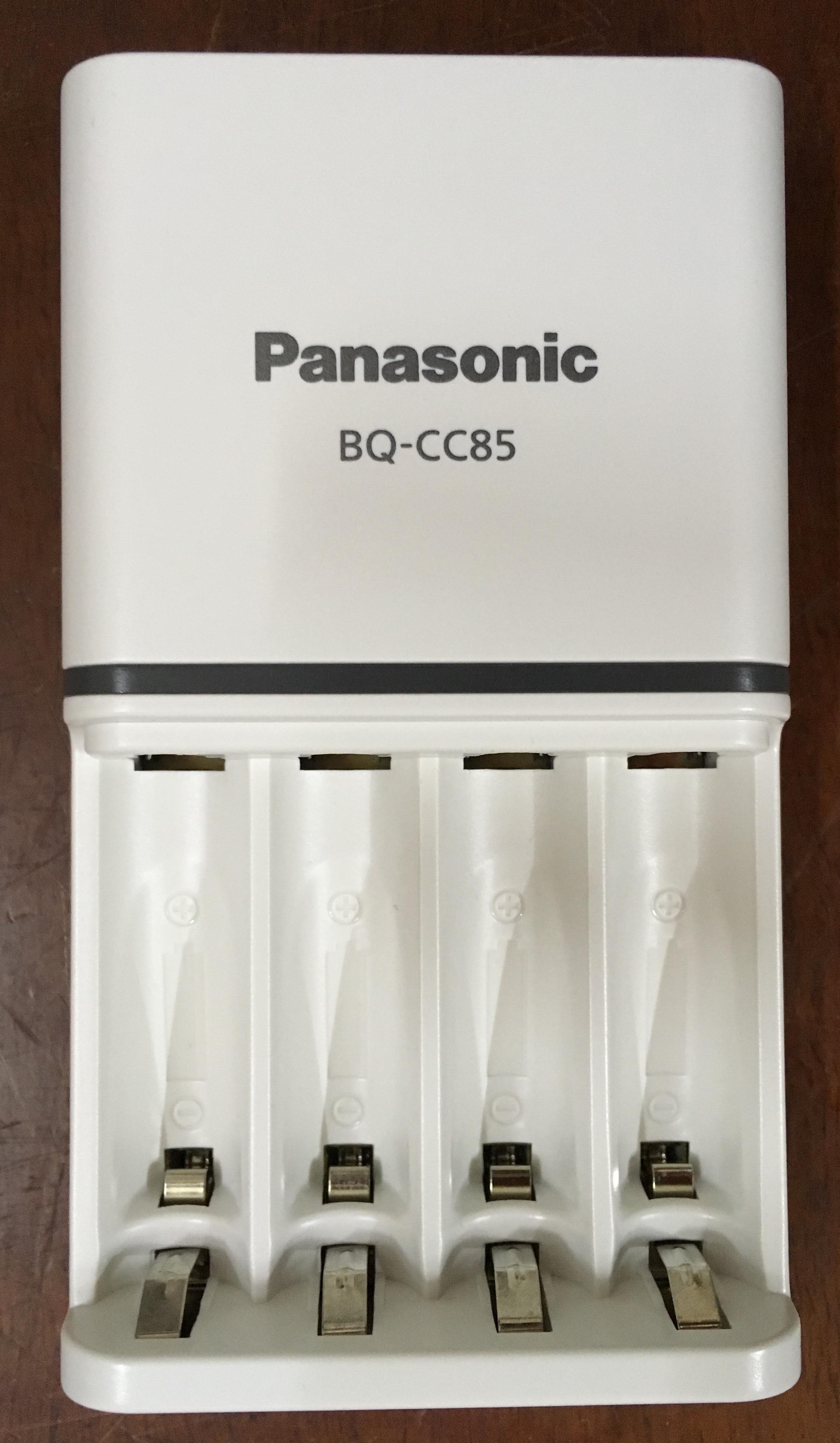 Bộ Sạc pin panasonic AA/AAA .BQ-CC85