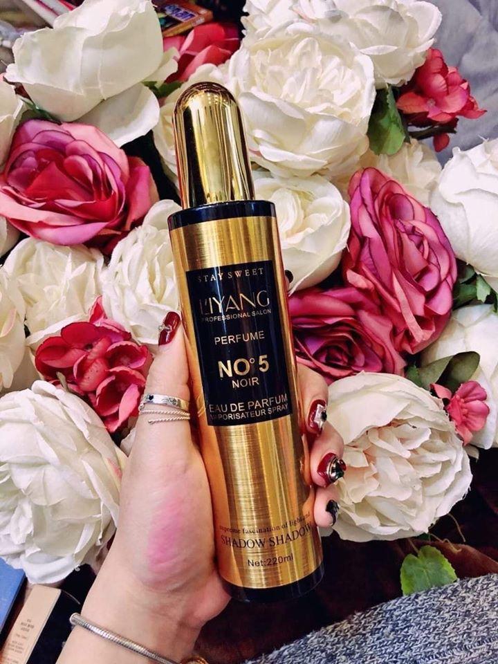 Xịt dưỡng tóc hương nước hoa Liyang No5