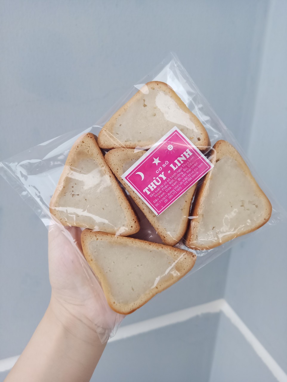 BÁNH TAM GIÁC DỪA CACAO_COMBO 5 CÂY