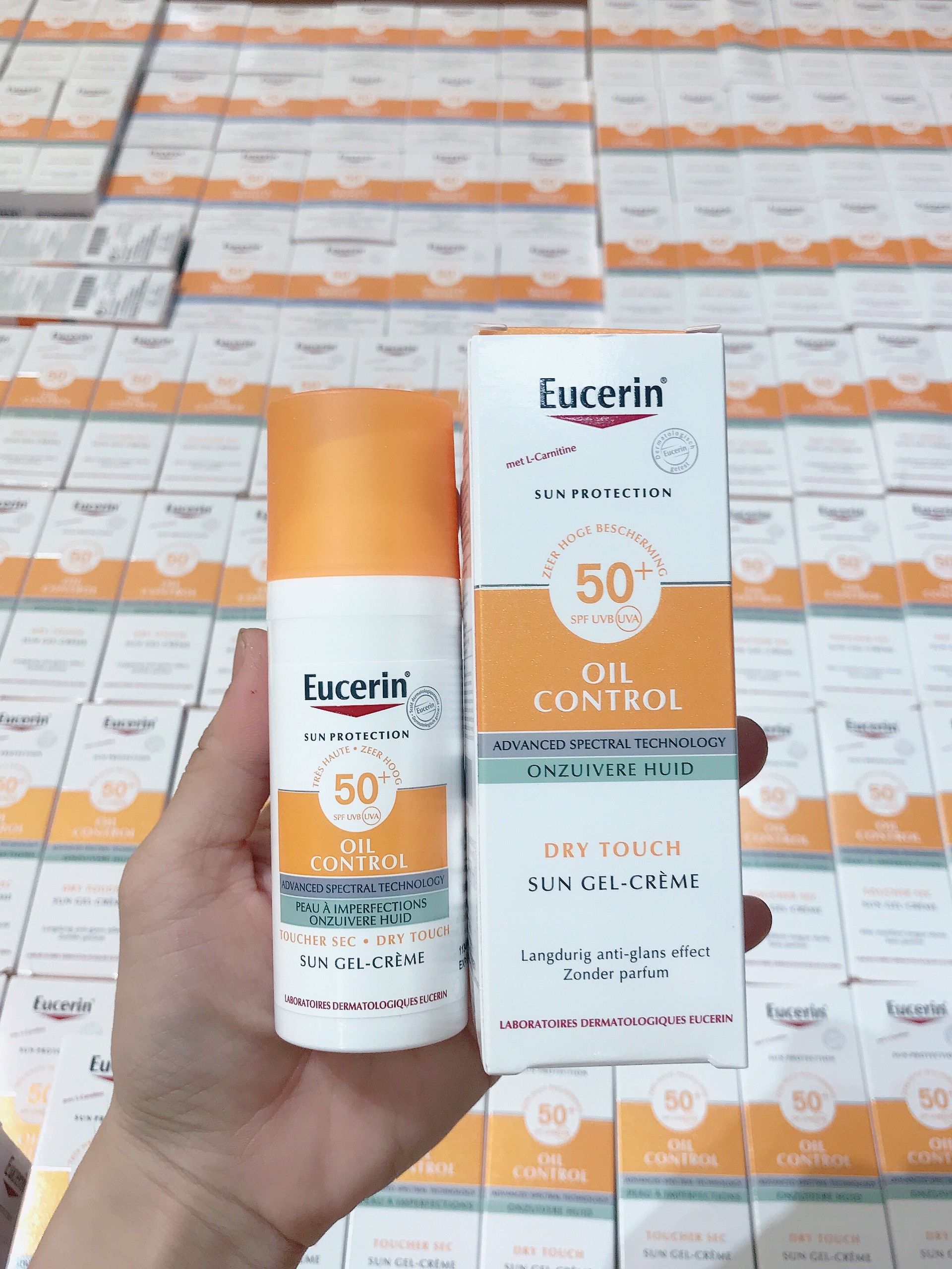 Kem chống nắng Eucerin Oil Control da dầu 50ml