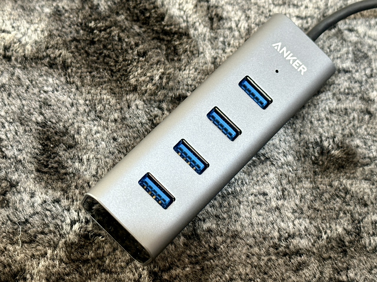 Bộ chuyển đổi Anker USB 3.0 Data Hub for USB-C Devices A8305