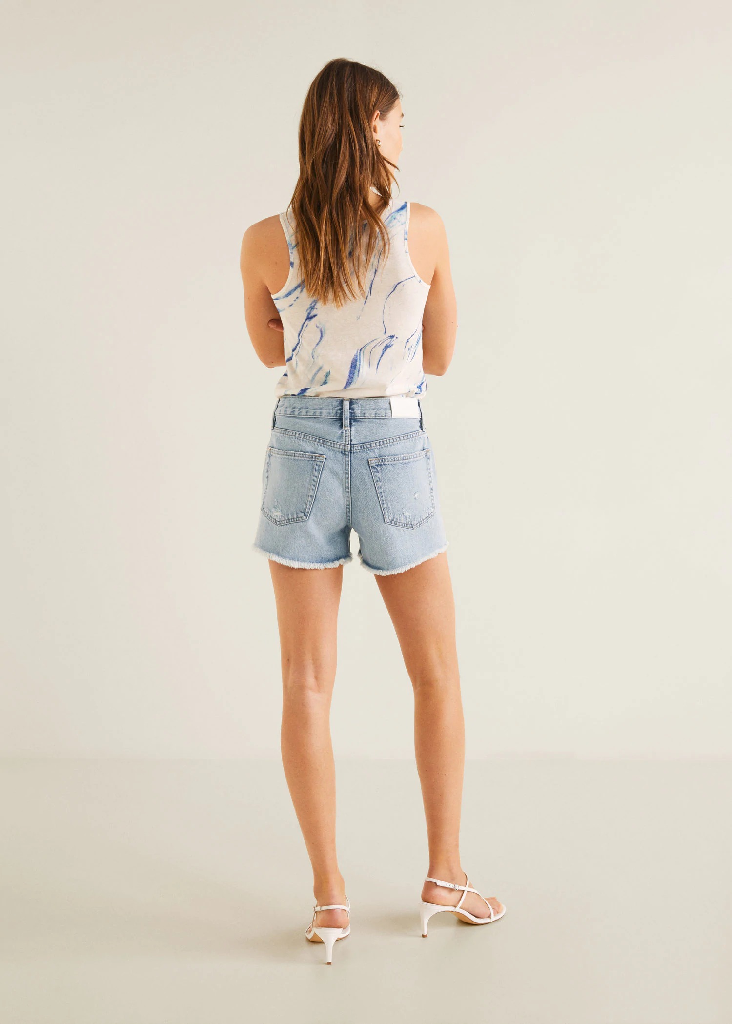 Quần Short Nữ Mango Frayed Hem Denim Shorts Light Blue
