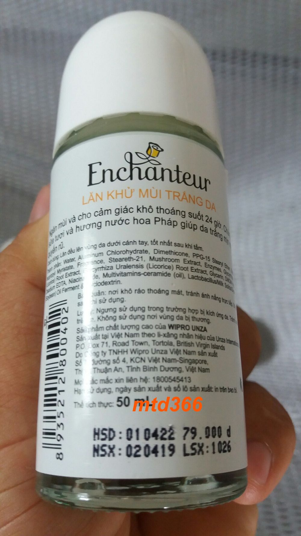 Lăn Khử Mùi 50ml White Charming Enchanteur.