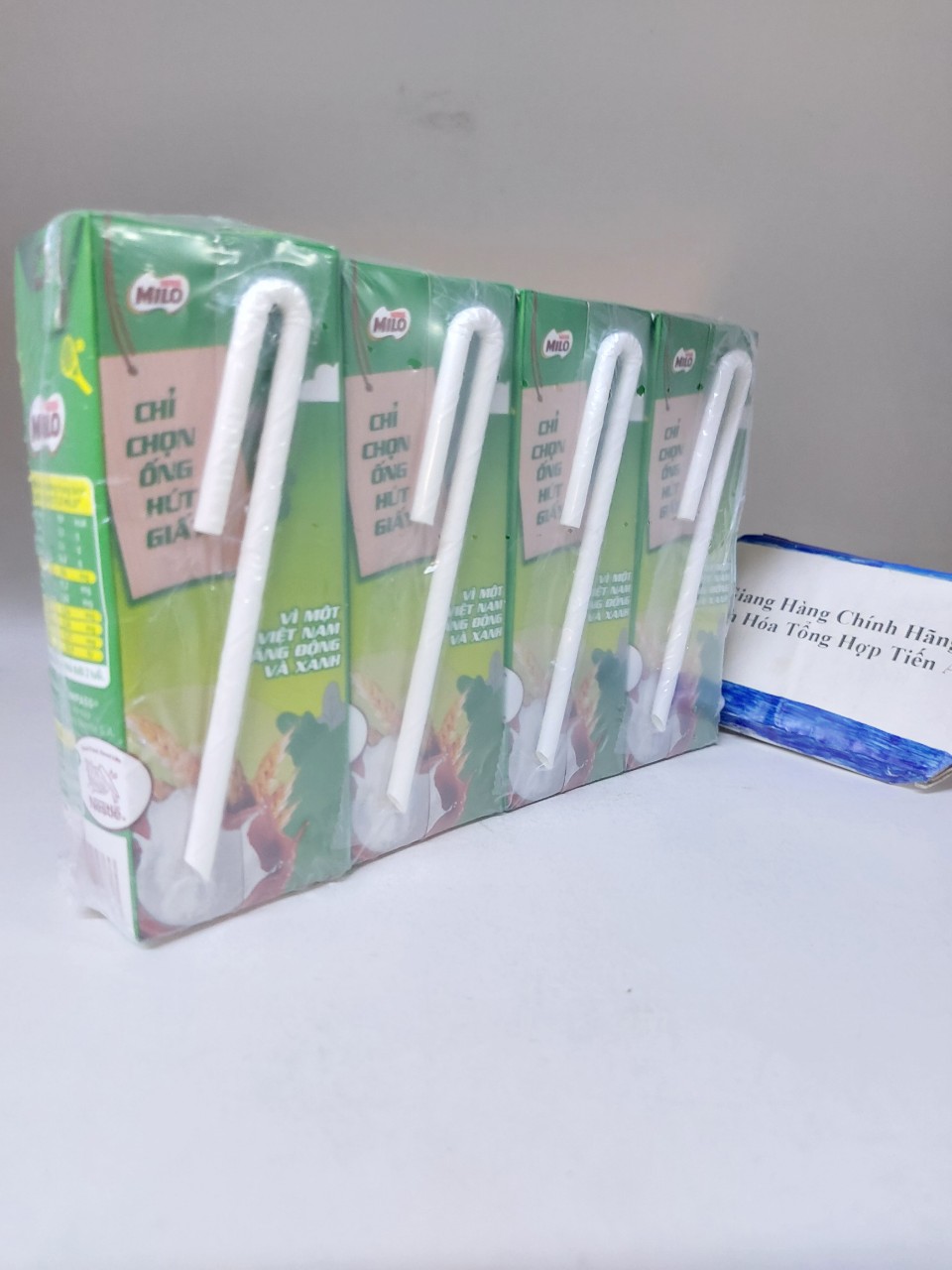 Lot of 4 Boxes of Milo Nestle' Milk 180ml