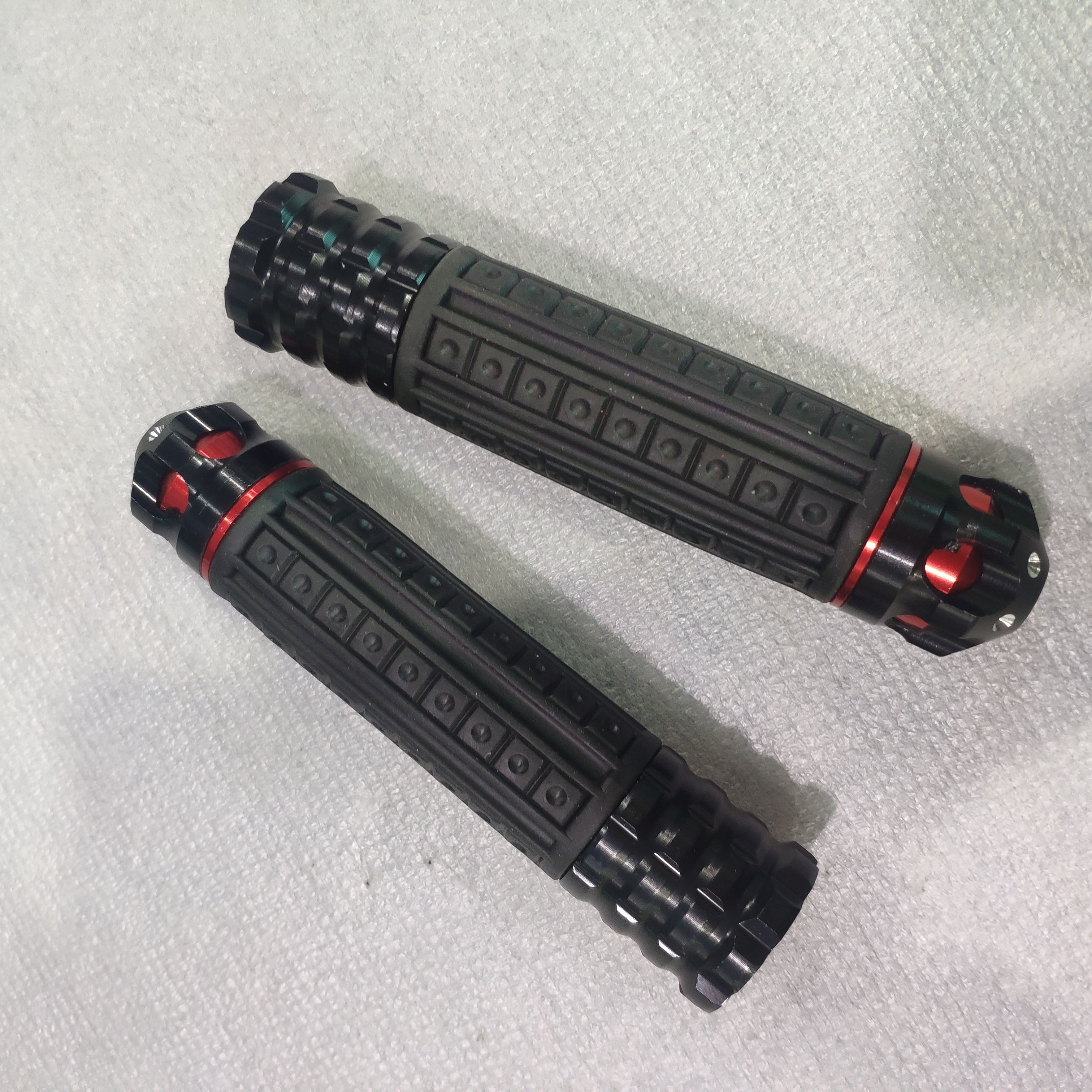 [ 2 CHIẾC ] Tay nắm RIZOMA sọc dưa  mẫu mới nhất 2021 ĐỦ MÀU gắn các dòng xe trên thị trường 6 lỗ CNC