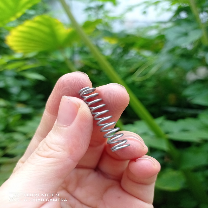 Lò xo nén inox 304 phi 4.5mm, phi 7mm nhiều chiều dài