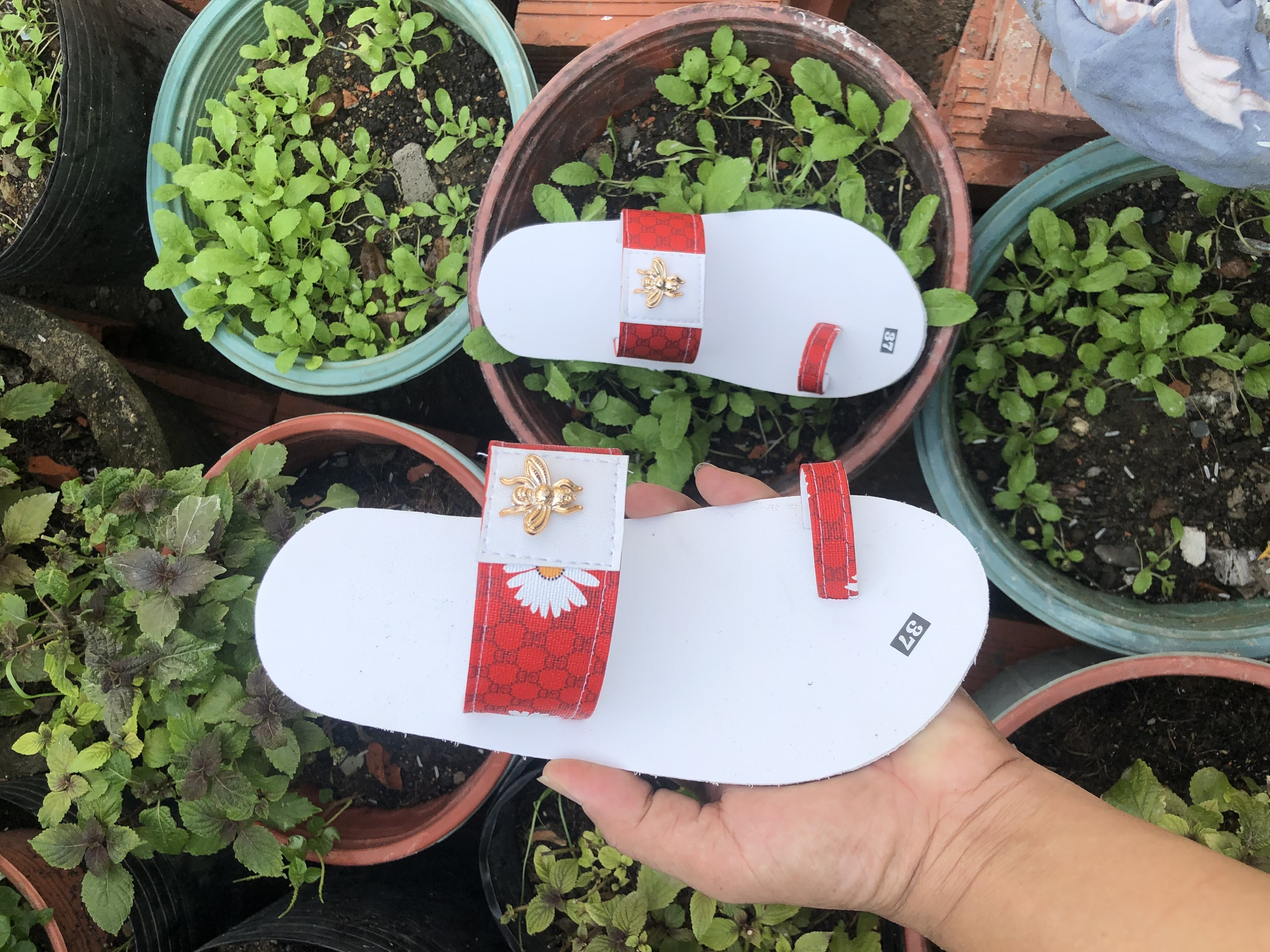 [FREESHIP + HOÀN TIỀN 50K] Dép cặp nam nữ ( đế trắng quai trắng đỏ ) size từ 35 đến 43