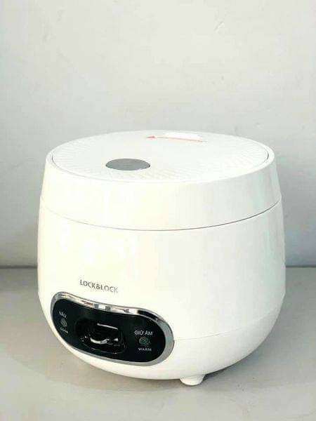 Nồi cơm Lock&Lock EJR426 0.8 lít