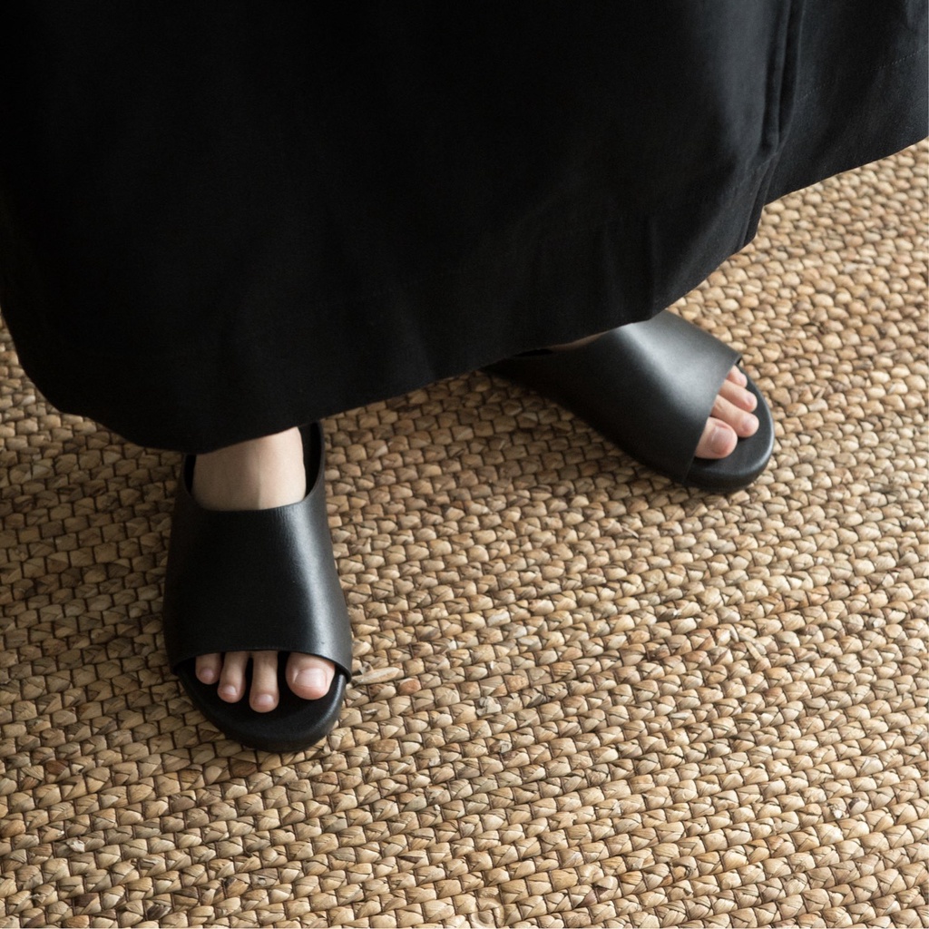 BAO Sandals Waa. - Dép Quai Ngang Bọc Da