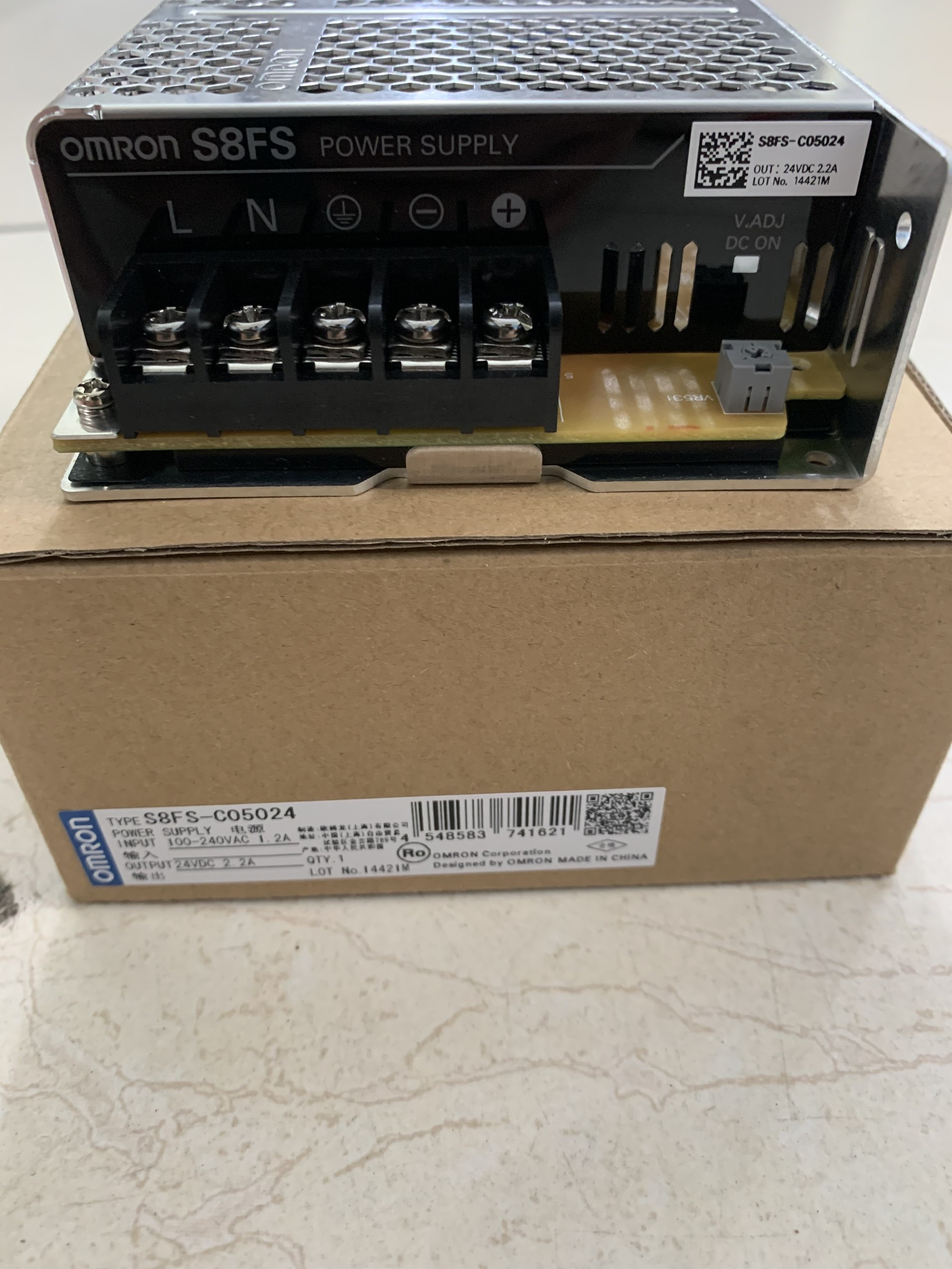 Bộ nguồn Omron 50W 24V   S8FS-C05024