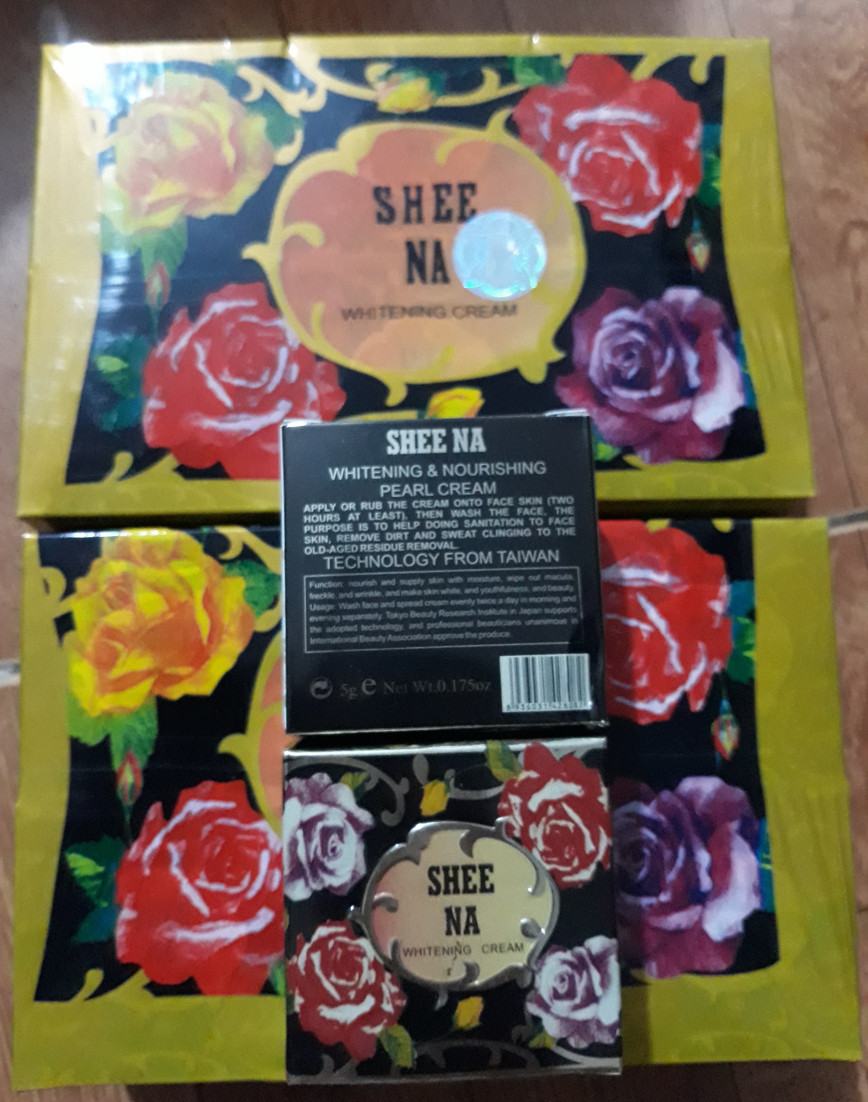 sỉ lốc 12 hộp kem SHEE NA (bông hồng đen)