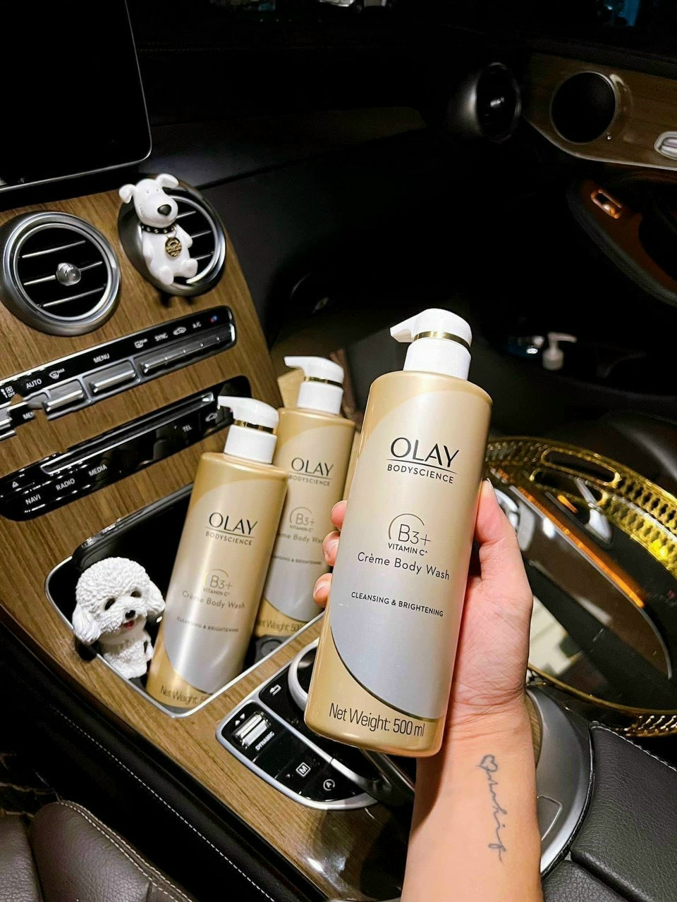 Sữa tắm trắng da Olay B3 Vitamin C