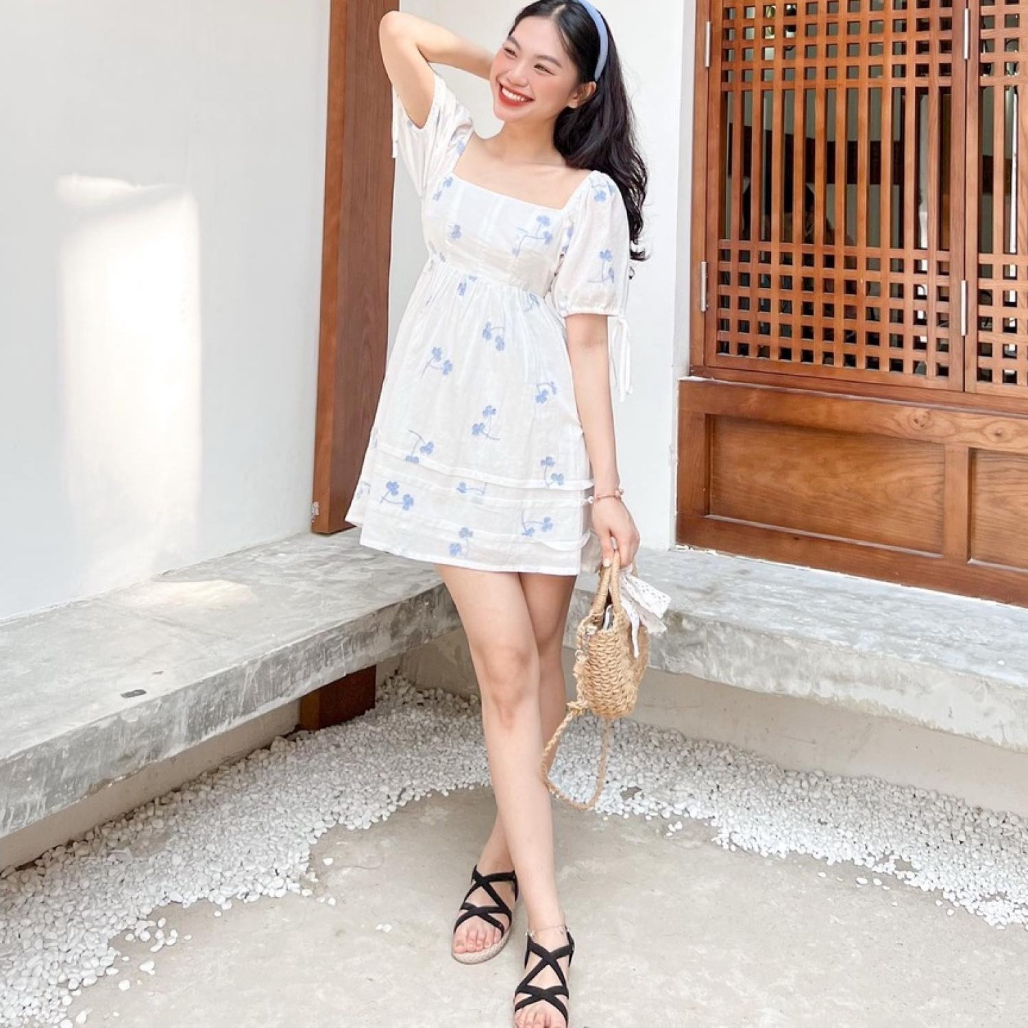 Đầm Berly - Đầm cổ vuông nơ lưng
