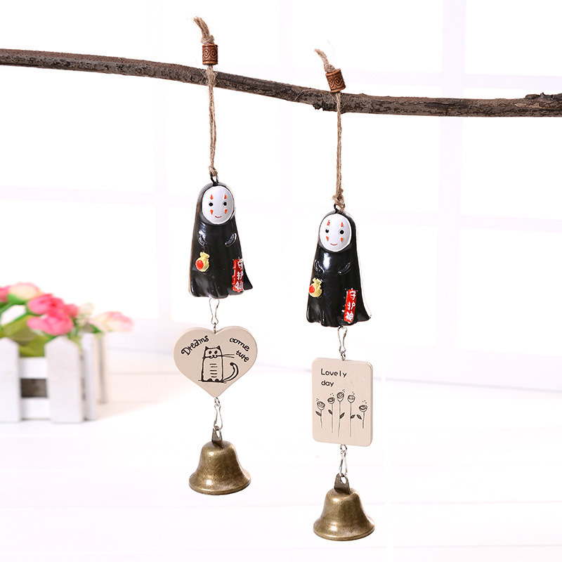 Chuông gió hình Vô Diện phong cách vintage, trang trí nhà cửa
