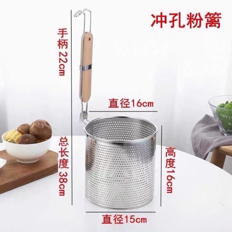 Dụng cụ trần bún phở inox dạng ống đục lỗ