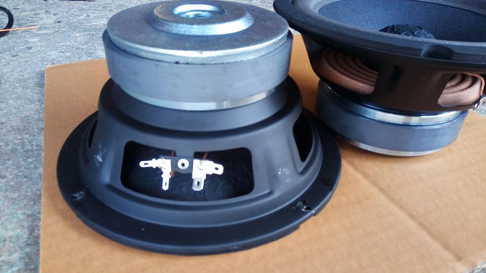 CỦ LOA BASS 20CM - TỪ 126 - COIL 38 / 1 CÁI