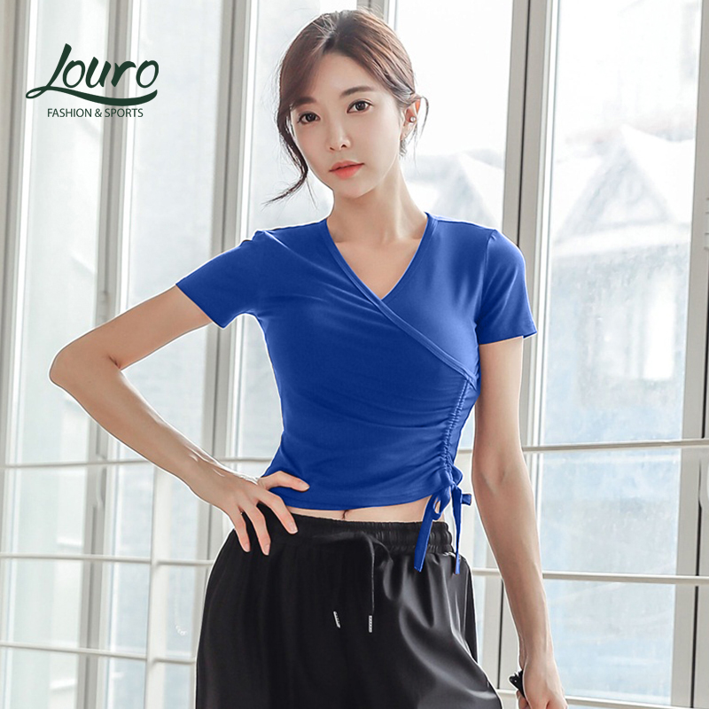 Áo tập gym, yoga nữ cộc tay Louro, kiểu áo croptop body chun eo cao cấp, chất liệu co giãn thoáng mát - LA99