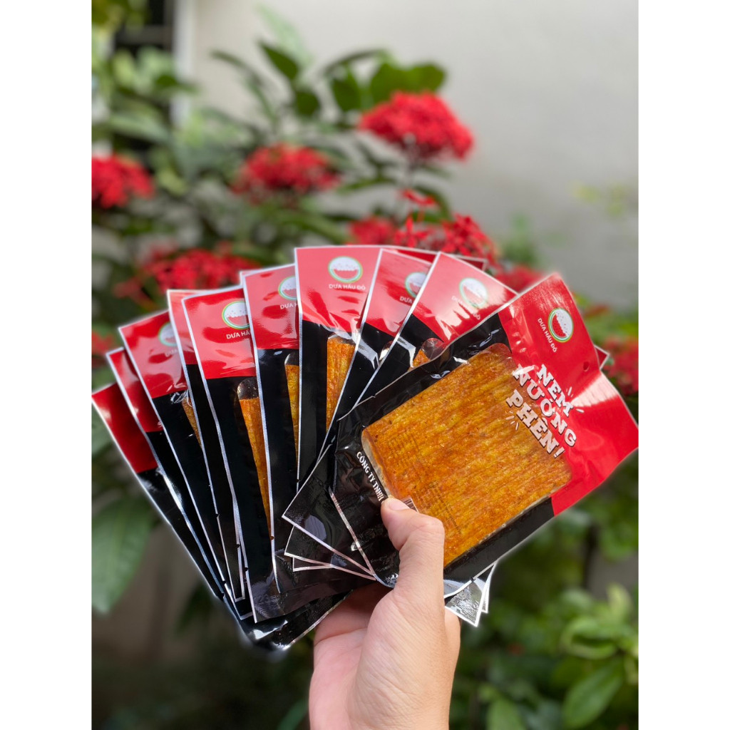 Nem nướng phên dưa hấu đỏ 10k/ 5 gói
