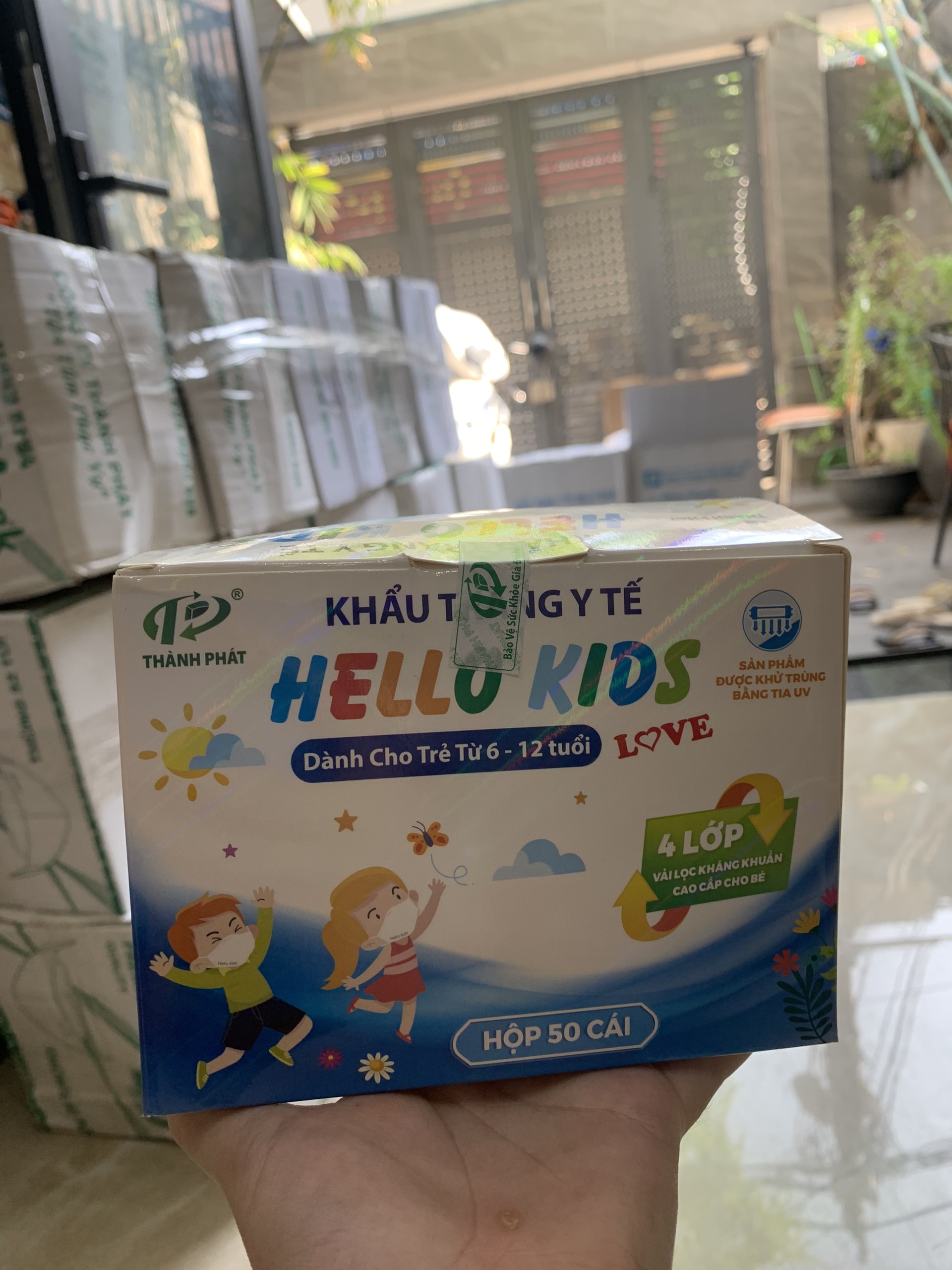Khẩu trang trẻ em Hello Kids (50c/hộp)