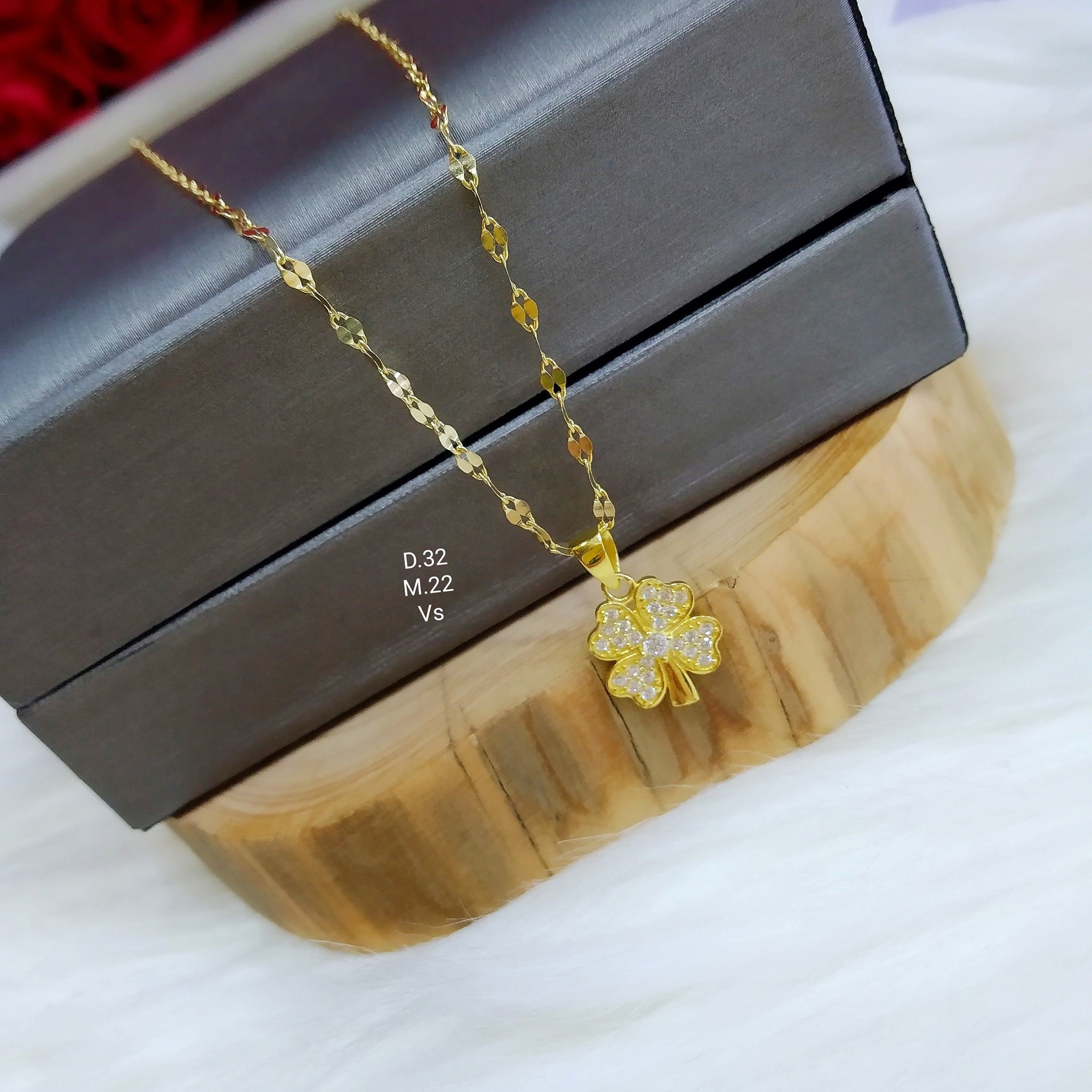 [Hoàn tiền 20%] Dây chuyền nữ vàng tây mặt cỏ 4 lá MS54d