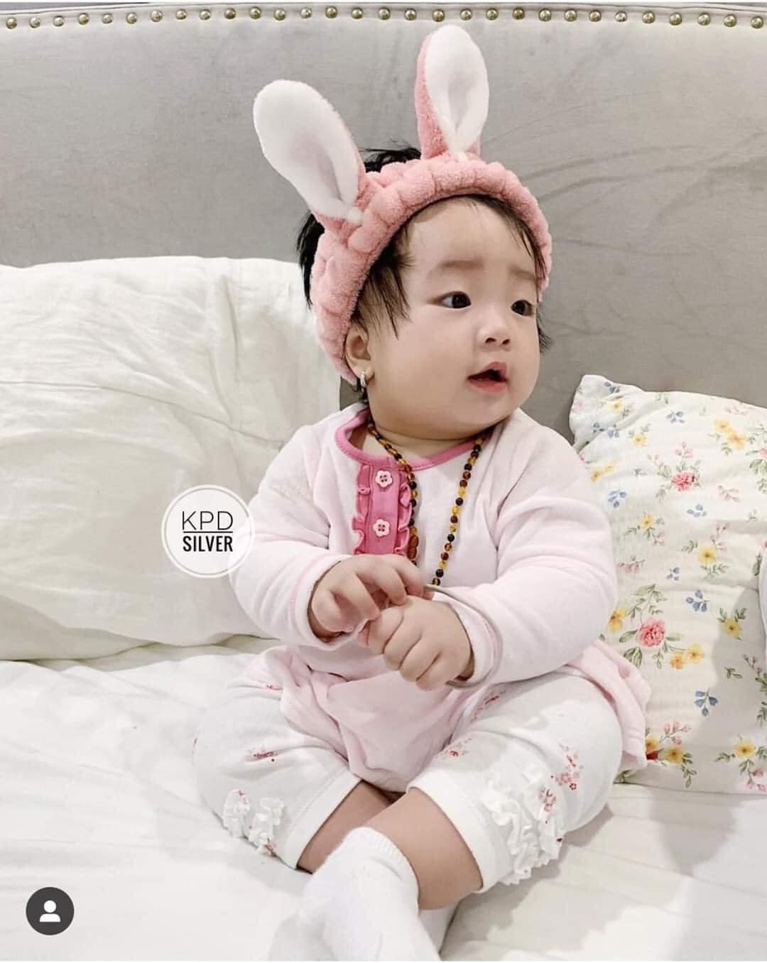 Vòng cổ vòng tay hổ phách tự nhiên chính hãng cho trẻ em bé trai bé gái đeo tránh giật mình quấy khóc tốt cho sức khoẻ Vàng bạc an chi