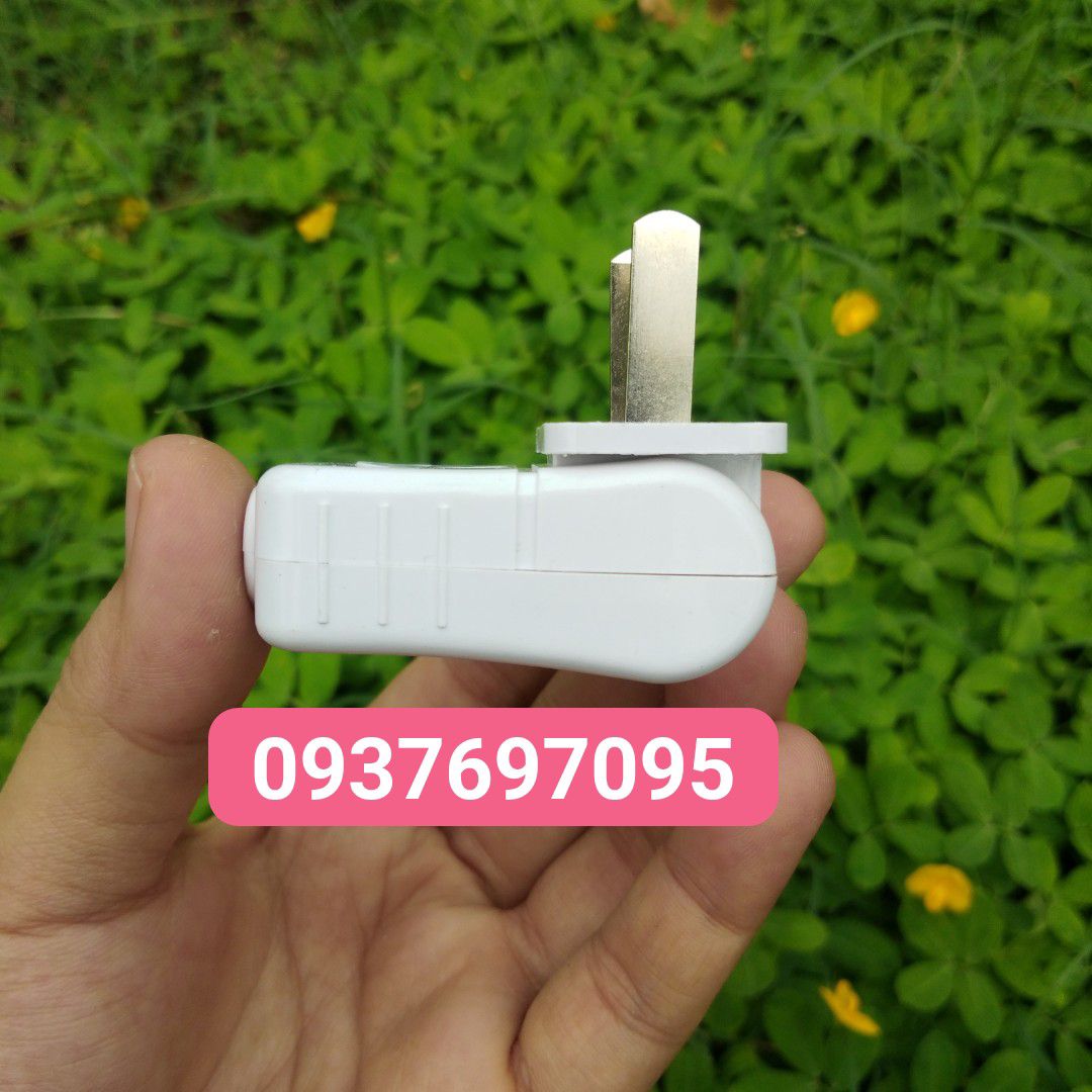 Phích cắm điện chân dẹt gật gù 180 độ