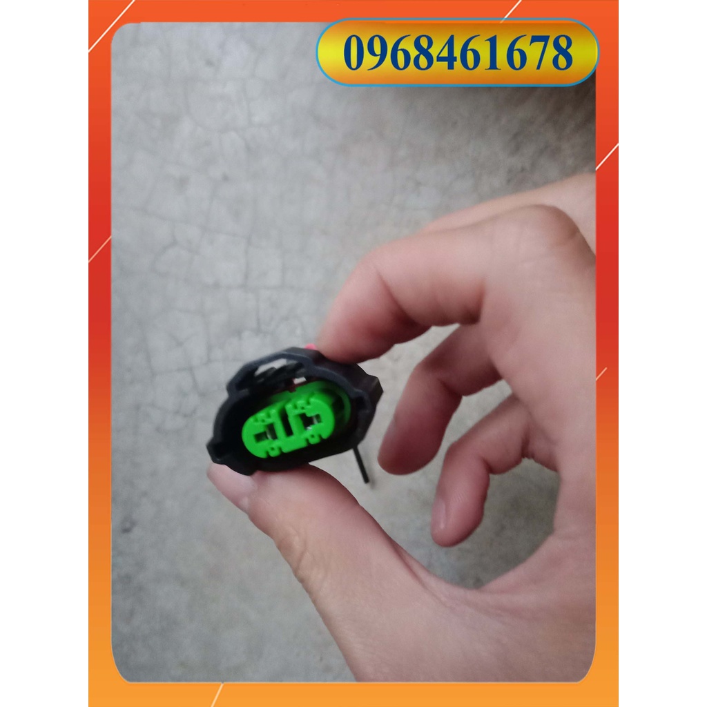 Giắc cắm bóng đèn chân 881