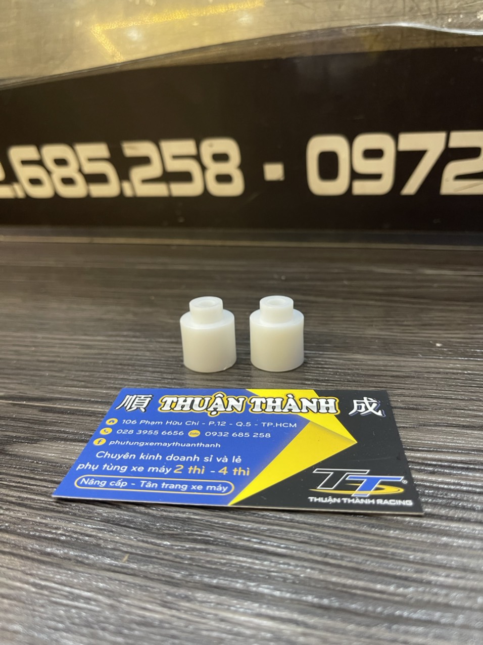 Canh bửng trắng sport xipo rgv ( Cặp )