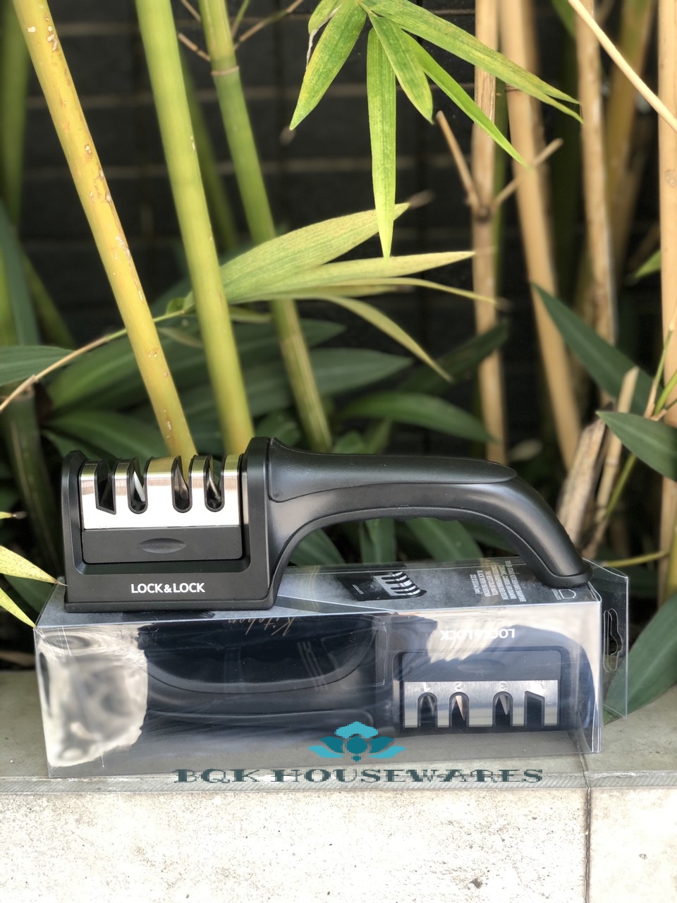 Dụng cụ mài dao kéo 4 rãnh Lock&Lock CKK114