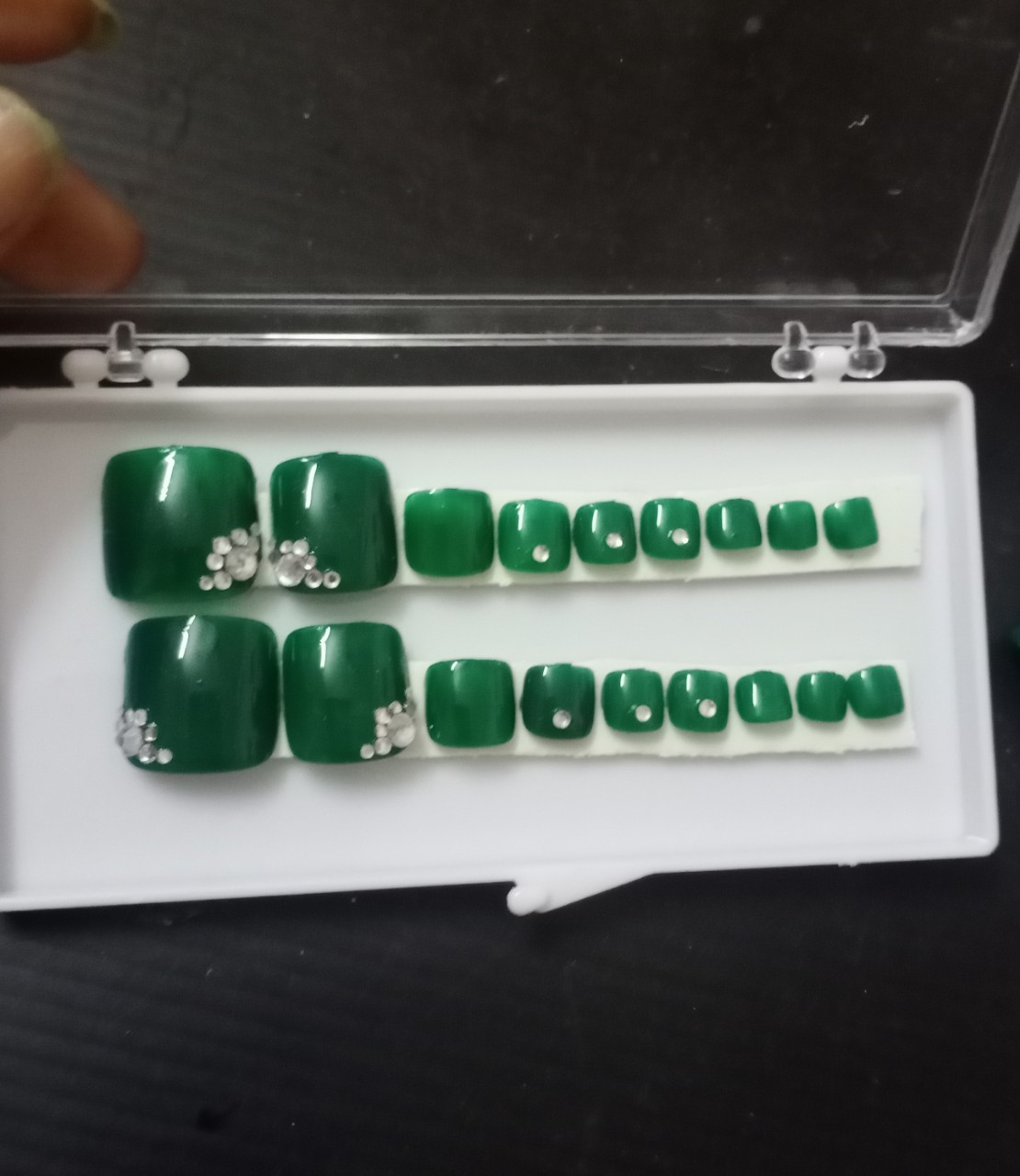 Set 24 móng chân đỏ cherry sang chảnh MS 040