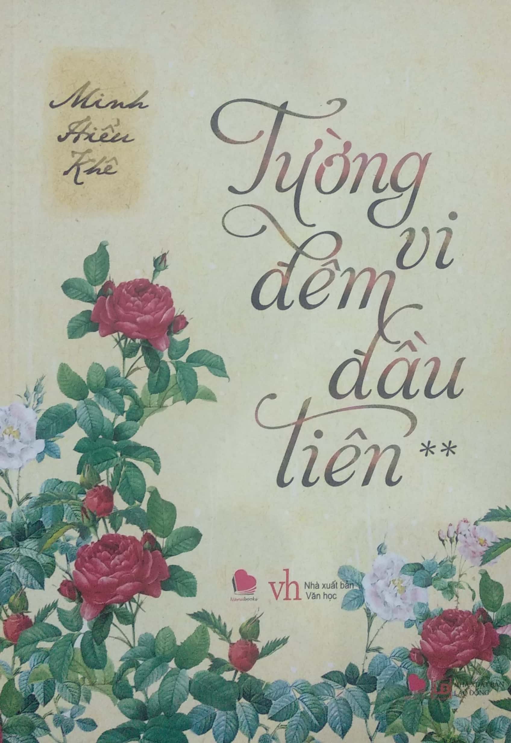 Fahasa - tường vi đêm đầu tiên