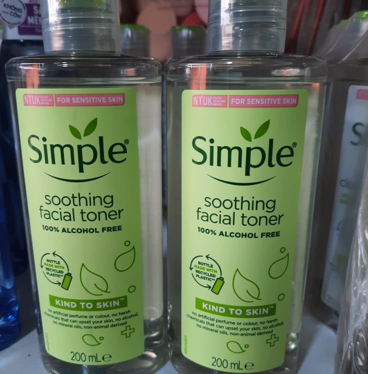 nước hoa hồng dưỡng da simple 200ml