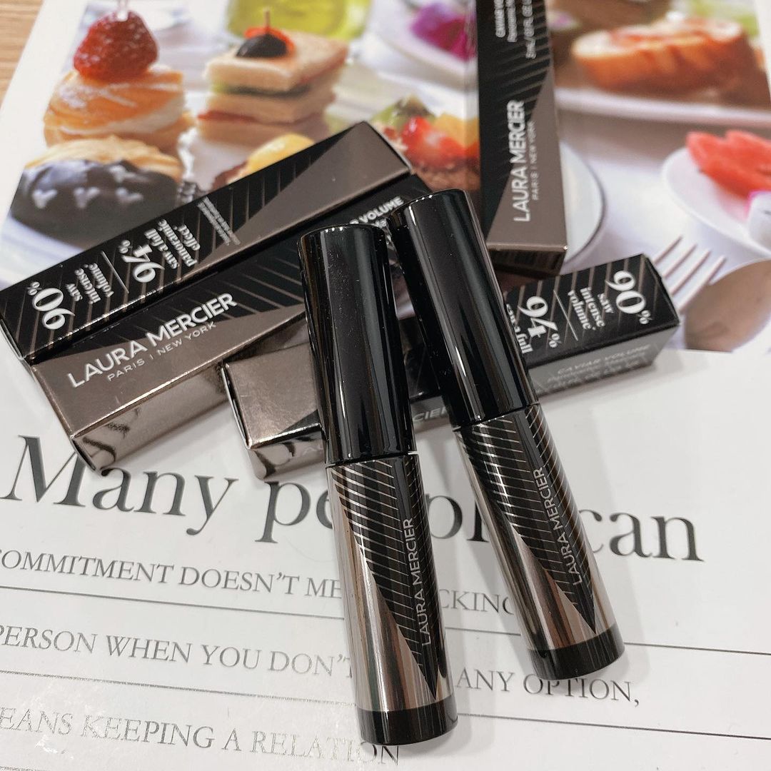 Chuốt mi Laura Mercier Caviar Volume Panoramic Mascara Minisize 3ml