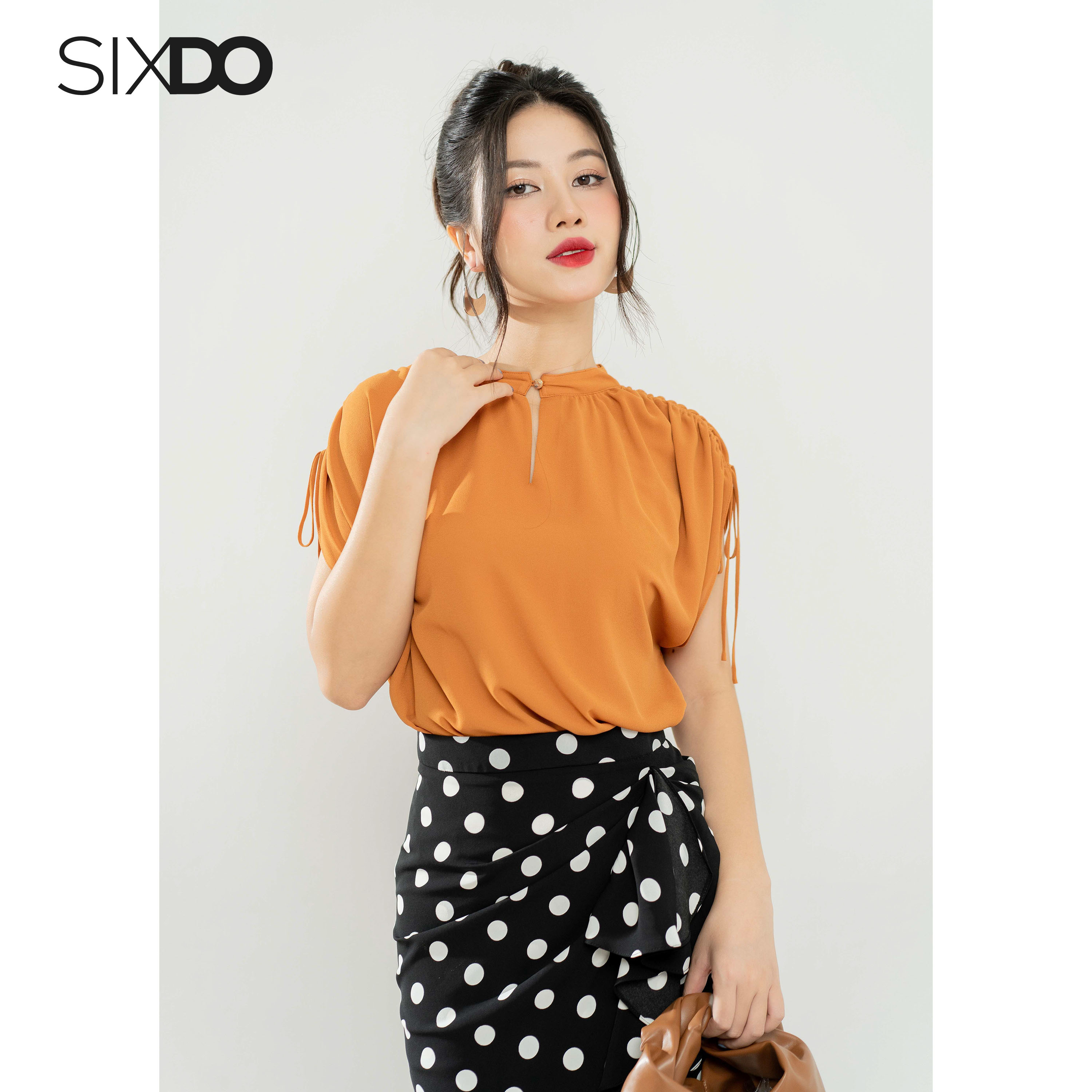 Áo kiểu nữ chiffon nhúm vai SIXDO (Ochre Short Sleeves Chiffon Top)