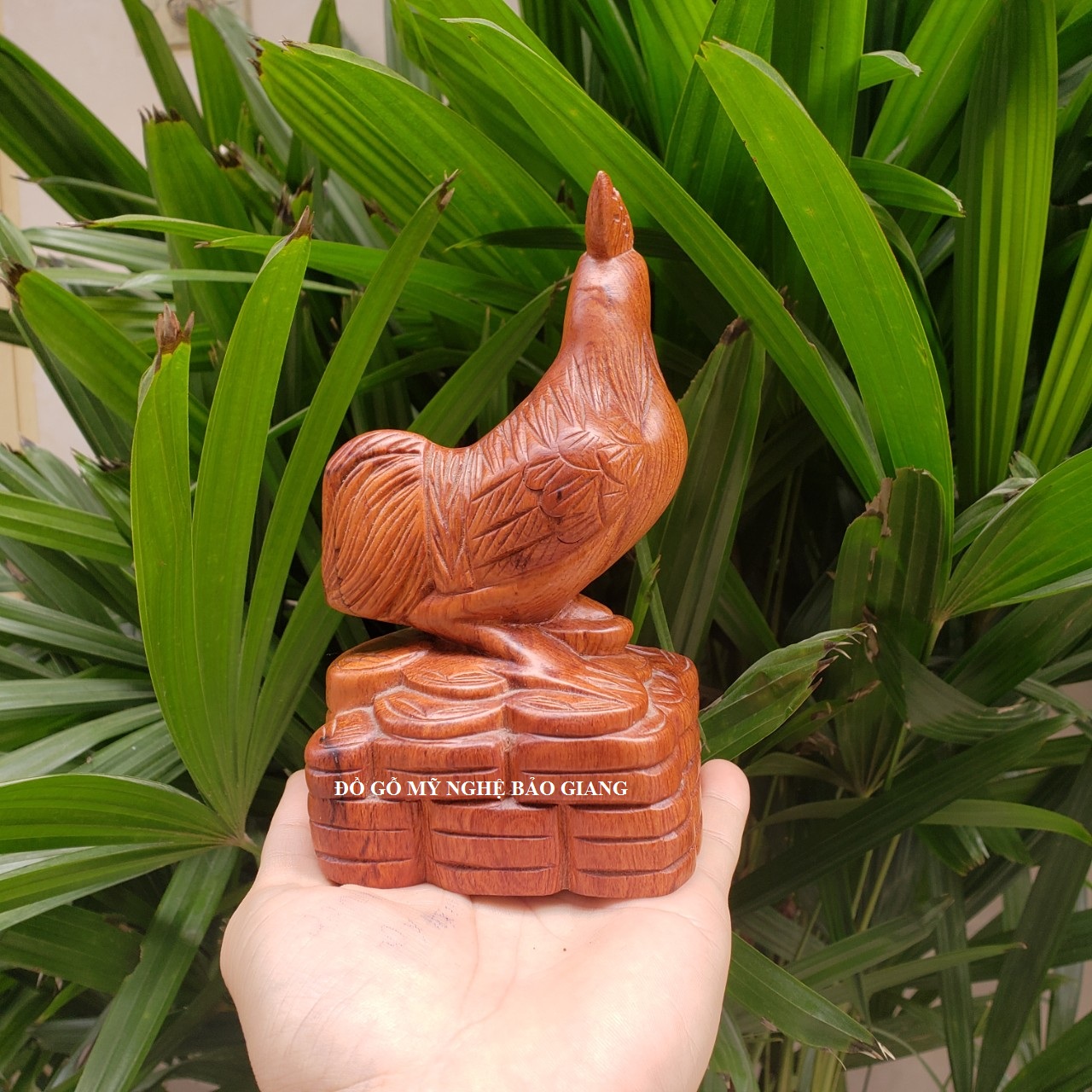 Tượng con gà gỗ ngọc am thơm để mộc cao 20 ngang 13 sâu 7 cm