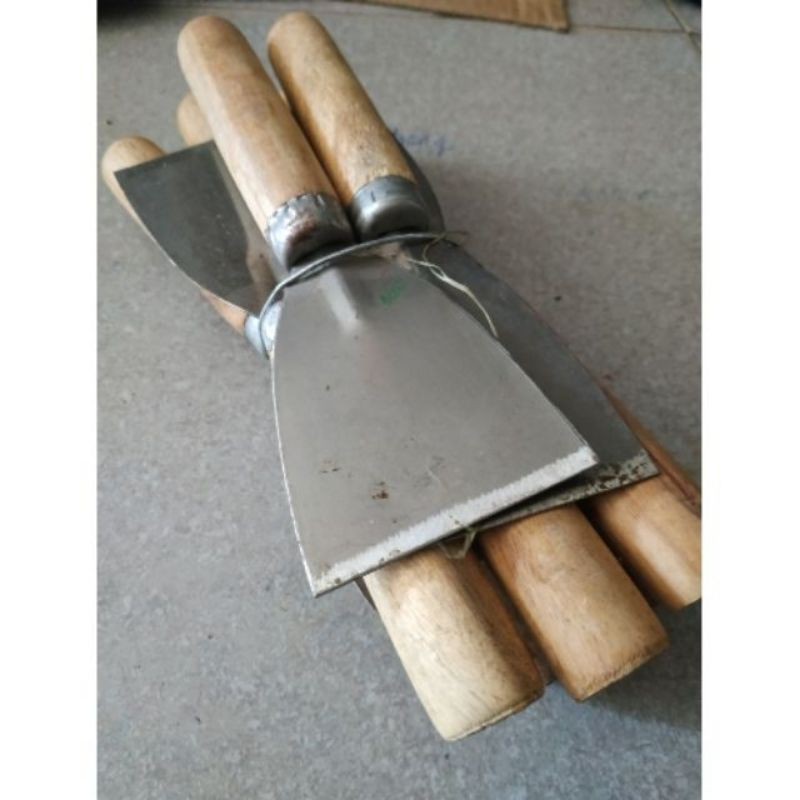 Sủi tường cán gỗ