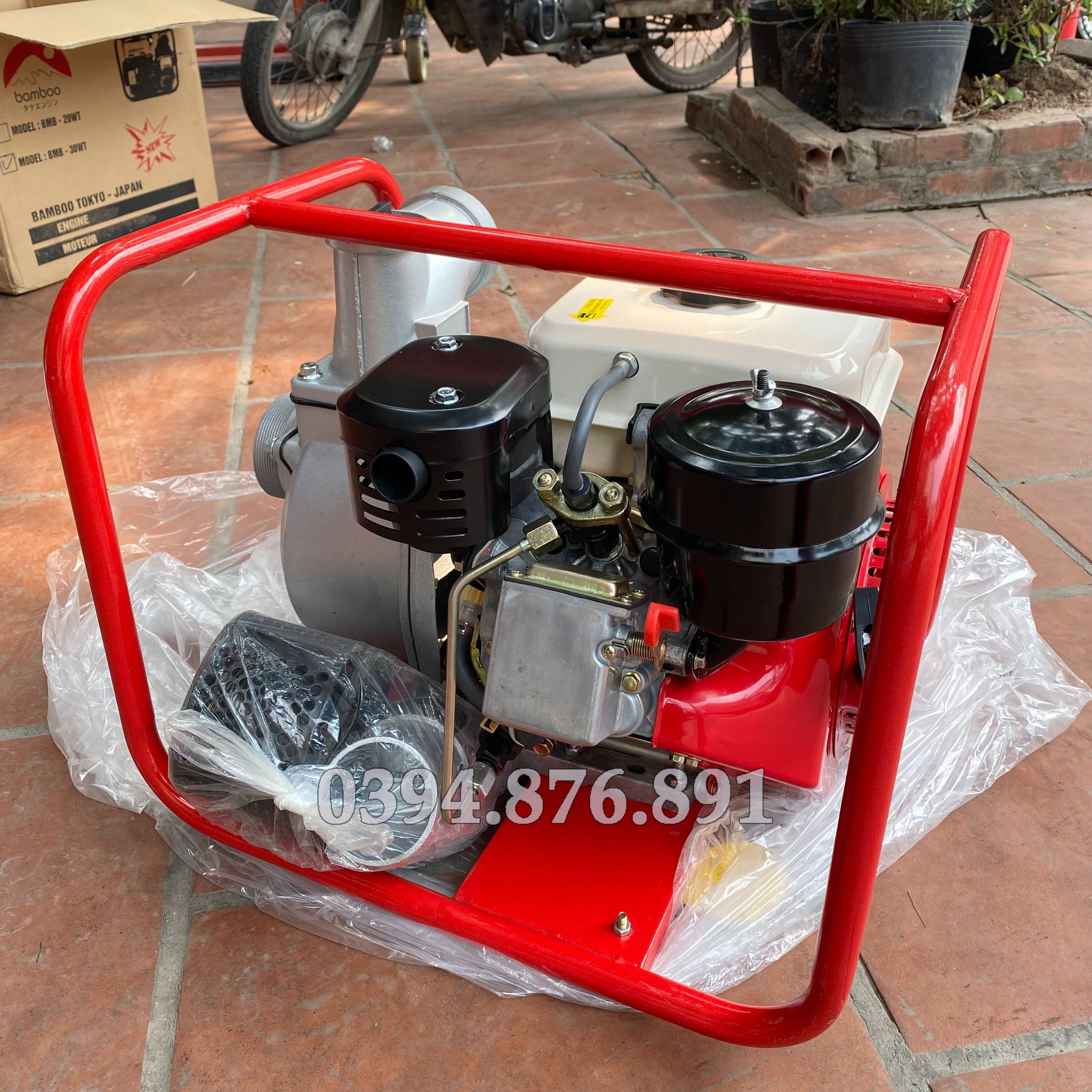 [FREE SHIP] Máy Bơm Nước Chạy Dầu 6.5Hp Bamboo XB30WT