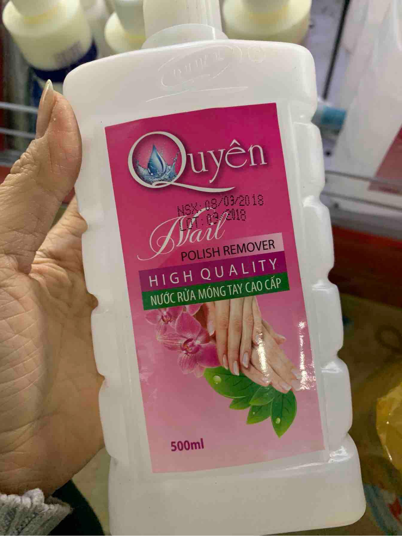 Aceton rửa móng tay
