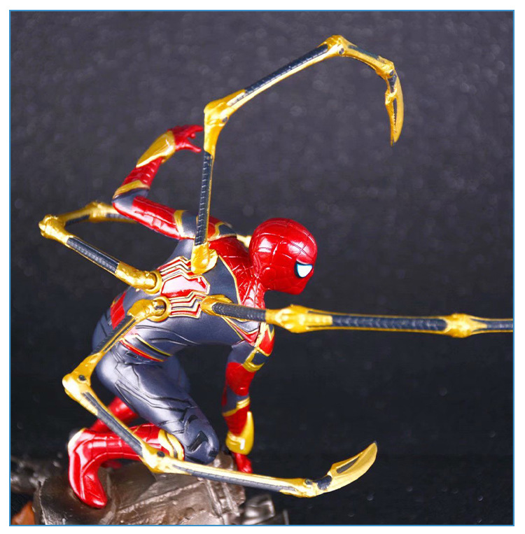 Mô hình Người Nhện Iron Spider Man Ver Infinity War