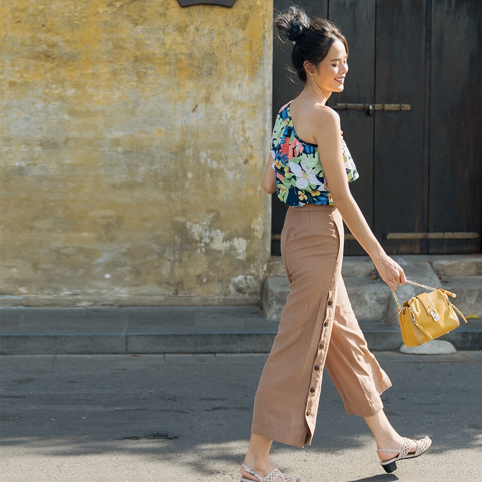 Áo Kiểu Linen Xanh Modern Meets Heritage