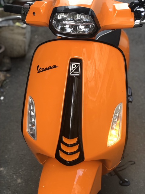 LOGO NHÔM PIAGGIO VESPA