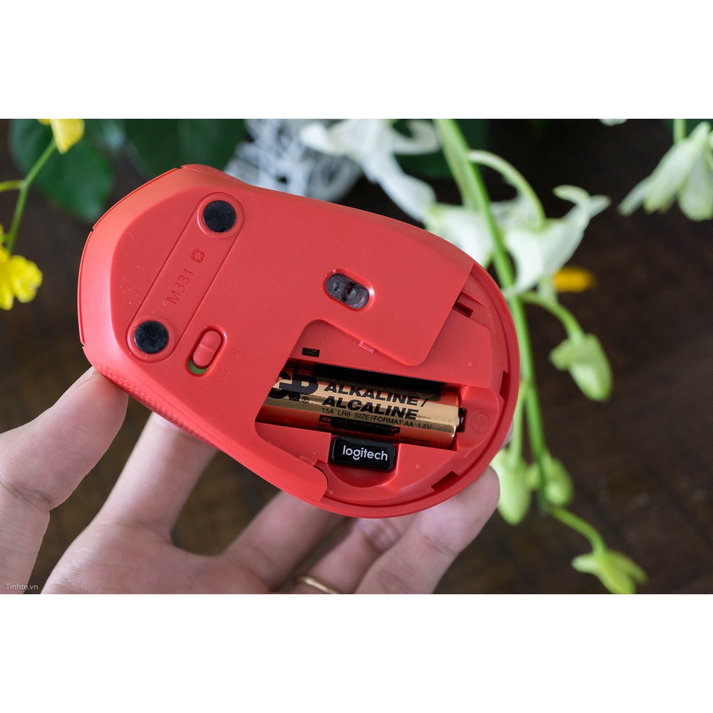 Chuột không dây không dây Logitech M331 (đen-đỏ-xám) - Bảo Hành 1 tháng
