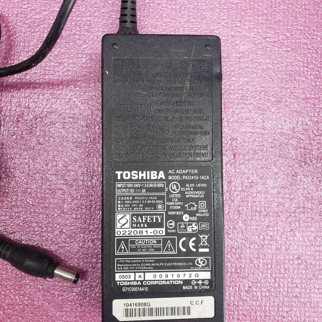 Ac adapter toshiba 15v-3a, 15v-6a hàng chính hãng