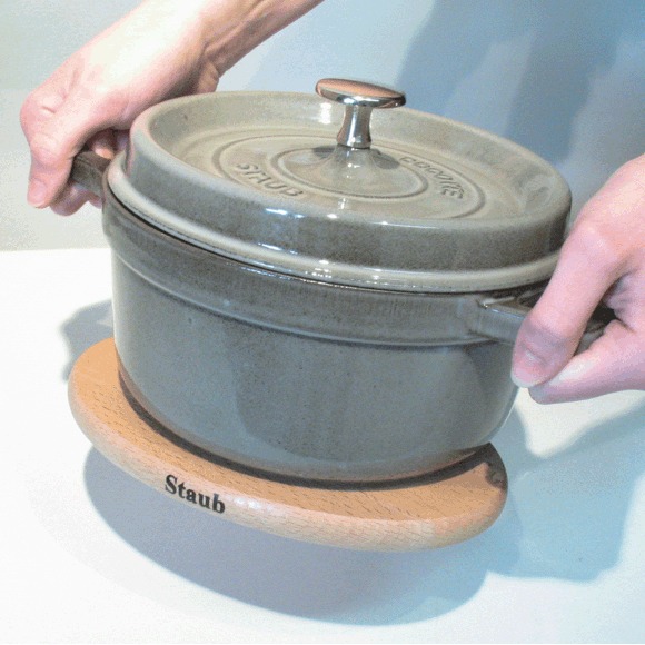 TẤM LÓT NỒI NAM CHÂM STAUB, HÌNH OVAL, 29CM