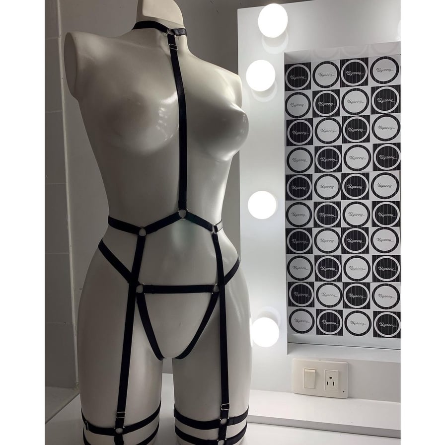 Set dây body harness gợi cảm có size