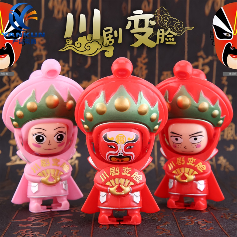 Móc khóa búp bê thay đổi khuôn mặt